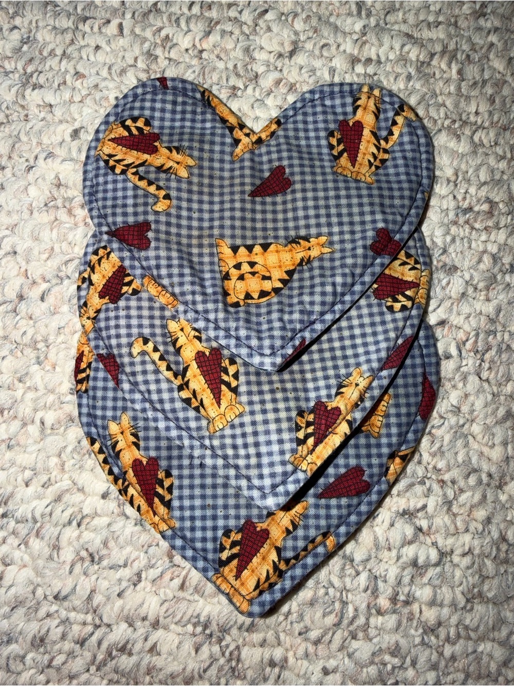 Vintage handmade cat heart coasters / hot pads